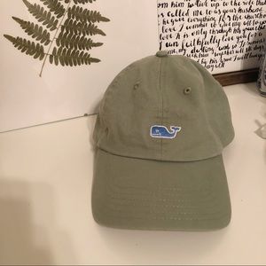 Vineyard Vines Hat